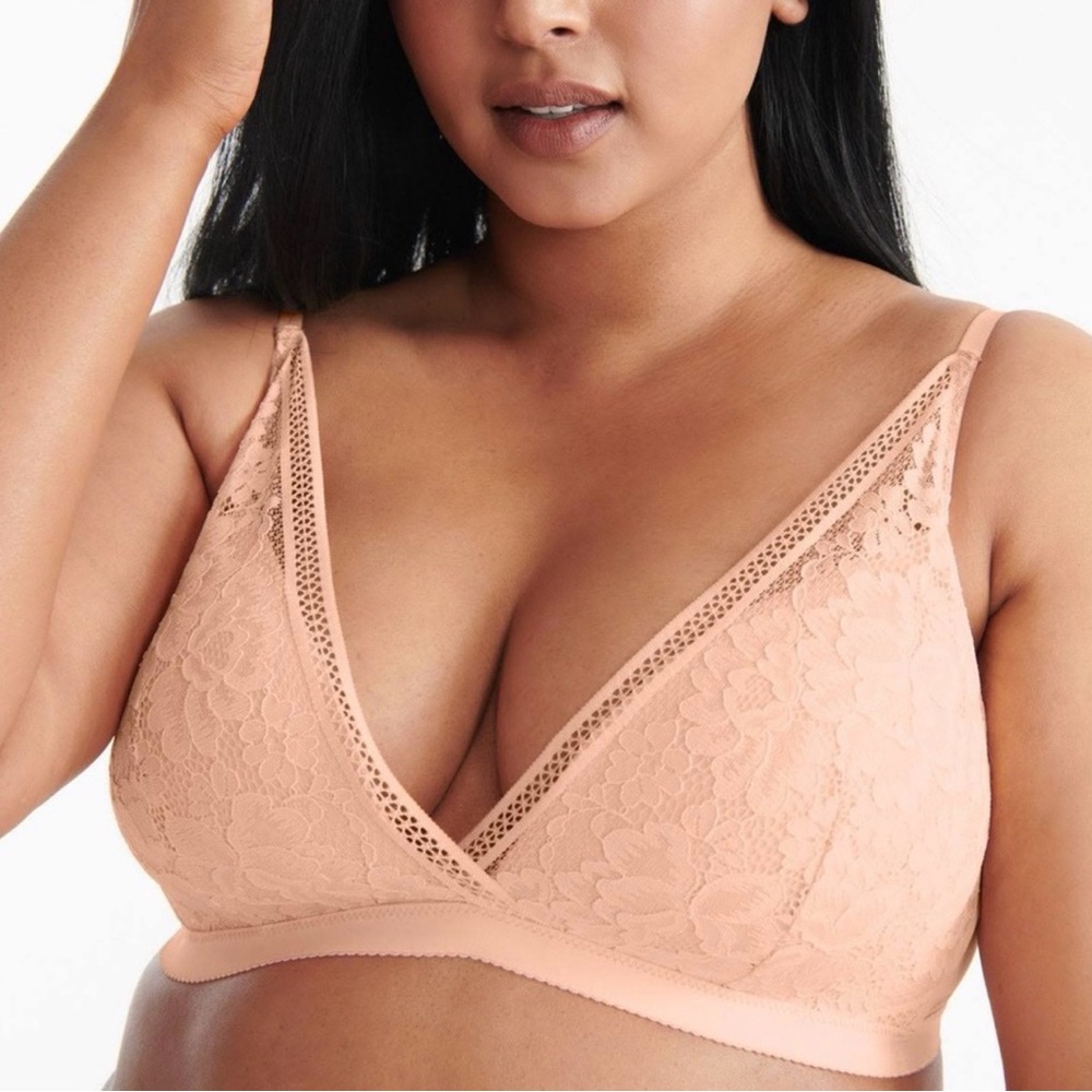 KNIX - Lace Wireless Bralette in Peach / size M